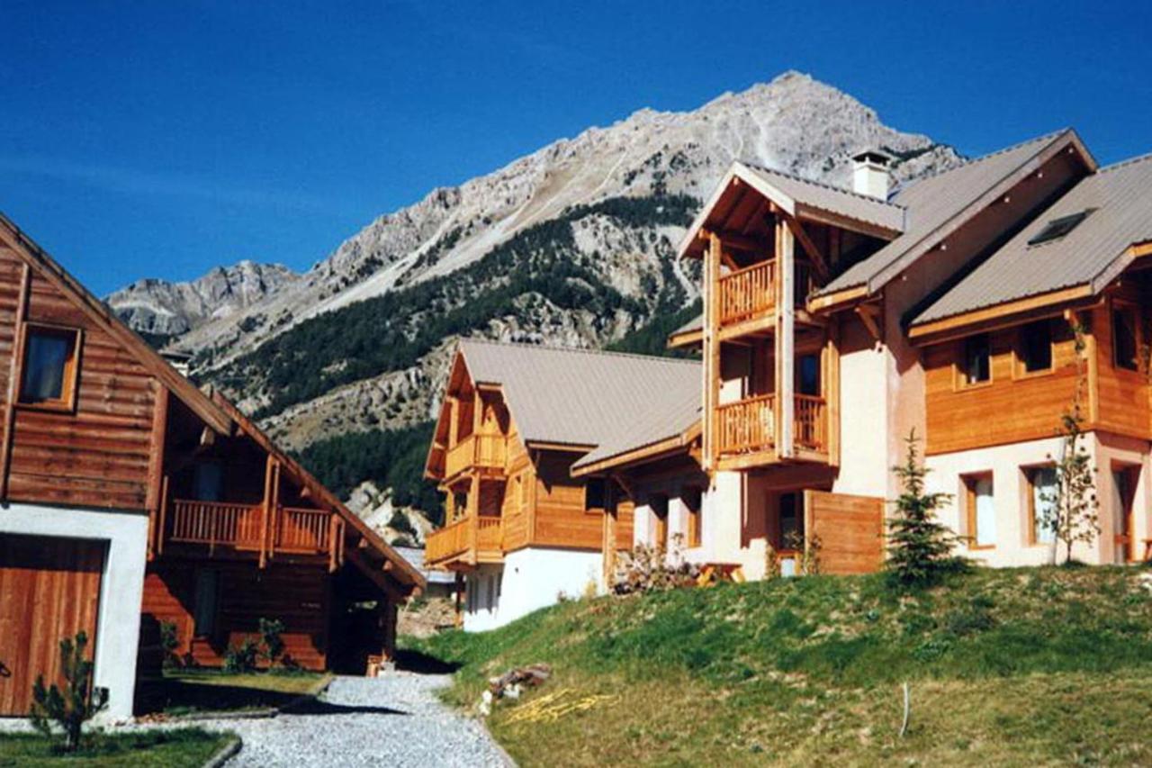 Le Barlet23 Pers Hameau Des Chazals Nevache Hautes Alpes Екстер'єр фото