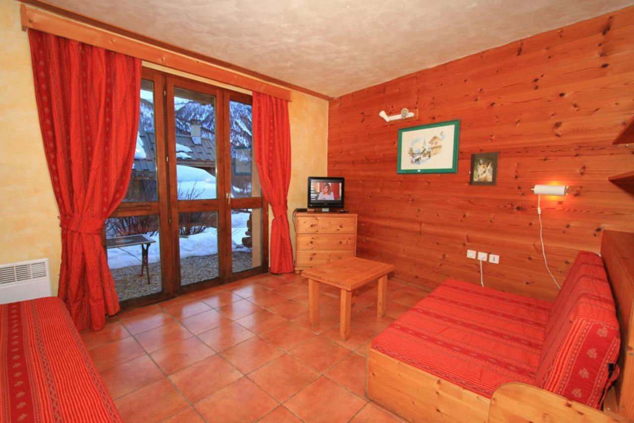 Le Barlet23 Pers Hameau Des Chazals Nevache Hautes Alpes Екстер'єр фото