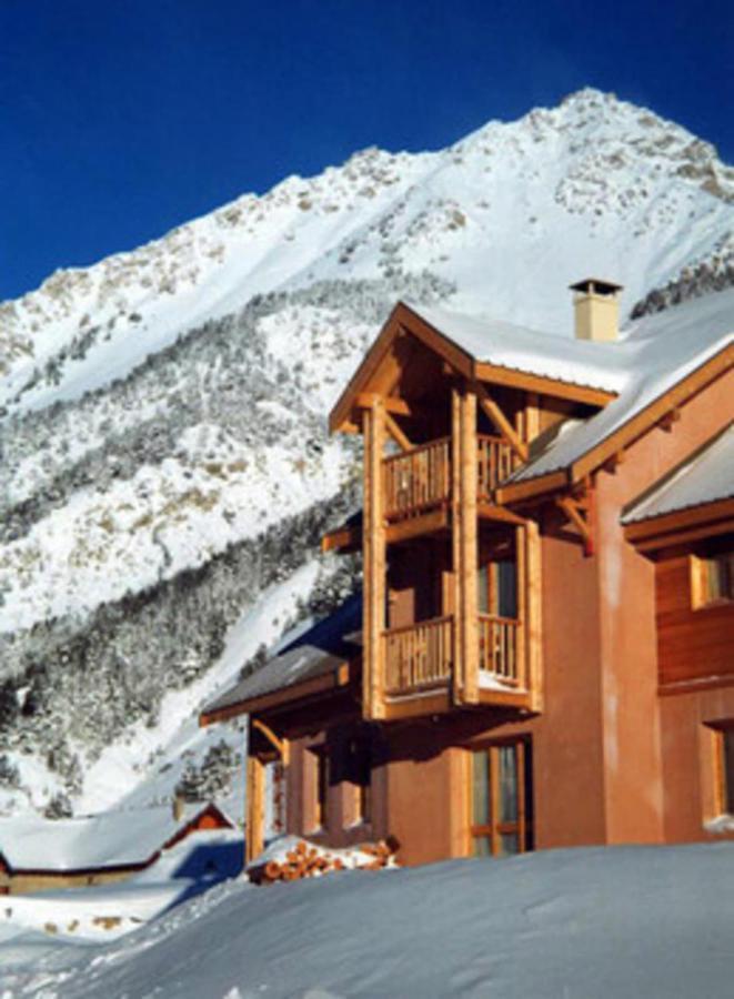 Le Barlet23 Pers Hameau Des Chazals Nevache Hautes Alpes Екстер'єр фото